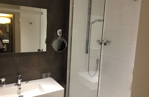 Brussels Hotel | Eco-Friendly Comfort at Mercure Brussels Centre Midi