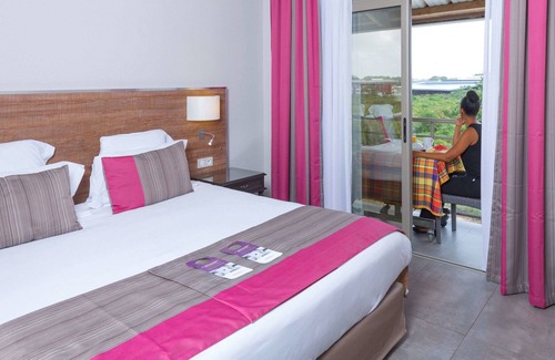 Cayenne Hotel | Explore Mercure Cayenne Royal Amazonia Hotel & Spa