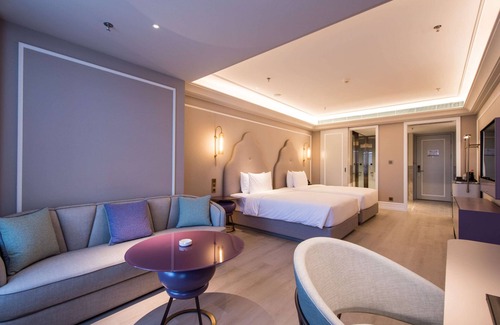 Nanguan Hotel | Explore Mercure Changchun Downtown with Family-Friendly Amenities