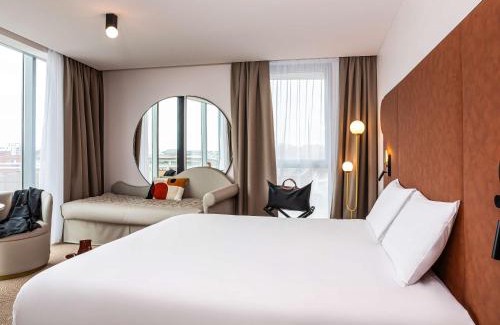Dunkerque Centre Hotel | Top-Rated Mercure Dunkerque Centre Gare with Hot Tub & Dining