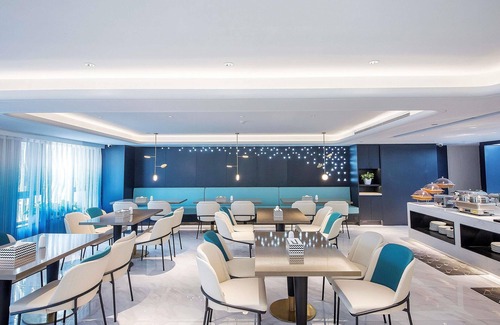 Nangang Qu Hotel | Enjoy Breakfast at Mercure Harbin West Station, 4-Star Comfort
