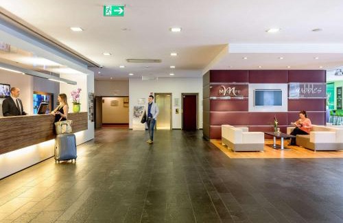 Neuperlach Hotel | Discover Mercure Hotel München Süd Messe: Pet-Friendly Stay