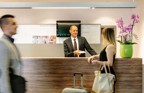 Neuperlach Hotel | Discover Mercure Hotel München Süd Messe: Pet-Friendly Stay