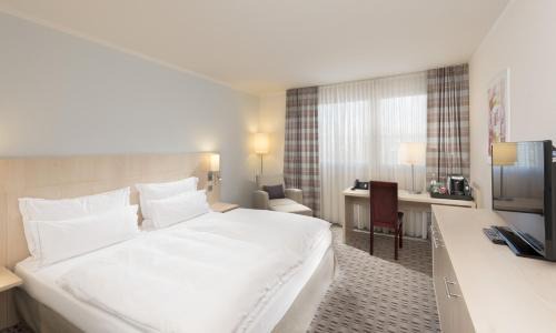 Schwetzingerstadt/Oststadt Hotel | Comfortable Stay at Mercure Hotel Mannheim am Friedensplatz