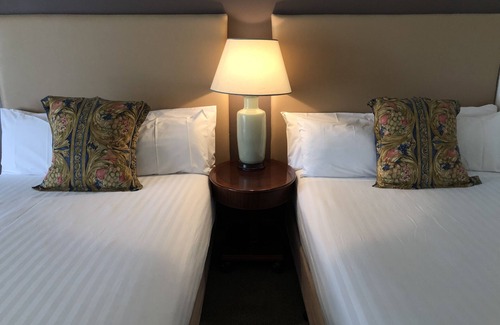 Pokolbin Hotel | Relax at Mercure Hunter Valley Gardens with Spa & Pool