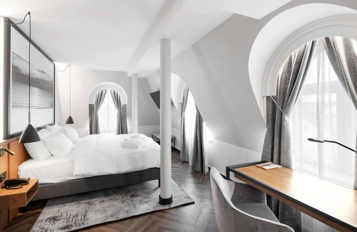 Klaipeda Hotel | Explore Mercure Klaipeda City: 4-Star Stay with Spa Access