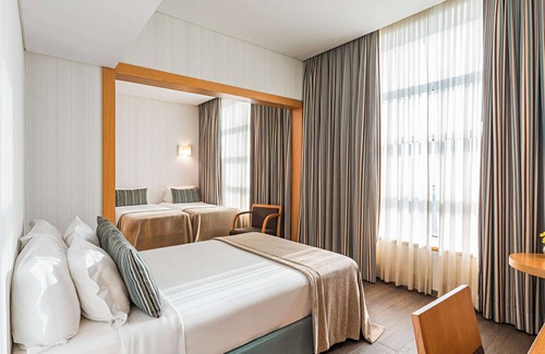 Pragal Hotel | Discover Mercure Lisboa Almada: Exceptional 4-Star Escape
