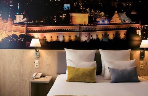 Srodmiescie Hotel | Discover Mercure Lublin Centrum: Pet-Friendly Comfort