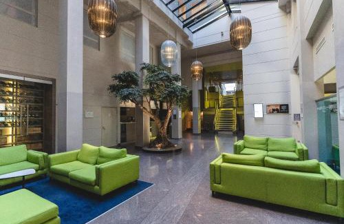 Nantes Centre Hotel | Discover Mercure Nantes Centre Grand Hotel with Great Amenities