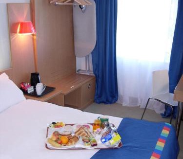 Nottingham Hotel | Discover Mercure Nottingham Sherwood: Family-Friendly Retreat