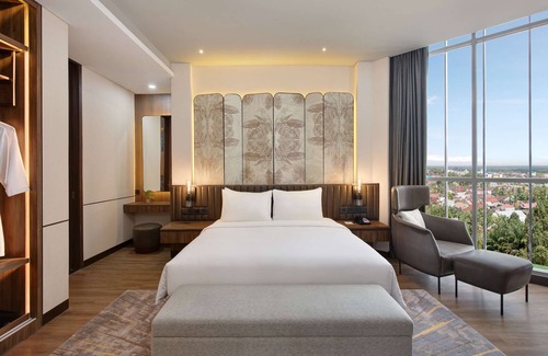 Pangkalan Bun Hotel | Top-Rated Mercure Pangkalan BUN with Pool & Restaurant