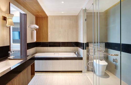 Pangkalan Bun Hotel | Top-Rated Mercure Pangkalan BUN with Pool & Restaurant