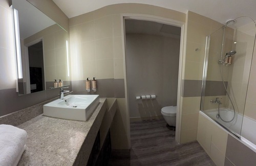Rungis Hotel | Comfort at Mercure Paris Orly Rungis Aéroport - 4-Star Stay