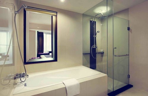 Pontianak Hotel | Relax at Mercure Pontianak City Center with Pool & Spa
