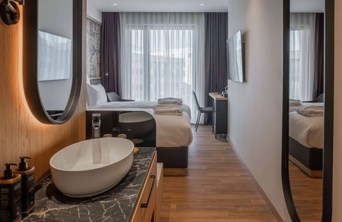 Pristina Hotel | Discover Mercure Prishtina City: Guest Rated 9.8/10