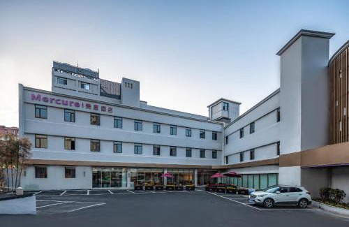 Zhanqiao Hotel | Discover Mercure Qingdao Downtown: A 4-Star Gem