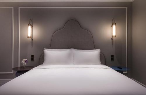 Huangpu Hotel | Explore Mercure Shanghai Yu Garden - 4-Star with Breakfast
