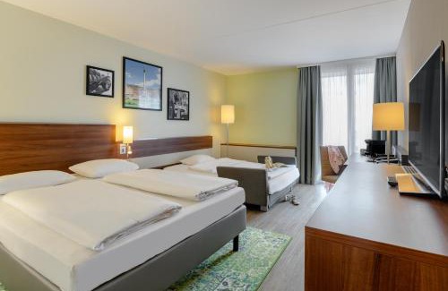 Sindelfingen Hotel | Pet-Friendly Mercure Stuttgart Sindelfingen with Pool Access