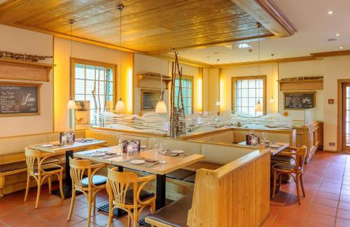 Sindelfingen Hotel | Pet-Friendly Mercure Stuttgart Sindelfingen with Pool Access