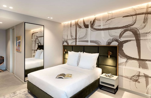 Tirana Hotel | Guest Rated 9.6: Family-Friendly Stay at Mercure Tirana