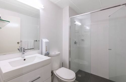 Wagga Wagga Hotel | Eco-Friendly Mercure Wagga Wagga with Pool & Dining