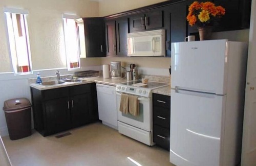 Anniston Apartment | Cozy MercyBungalow #2 with Spa and King Bed Comfort
