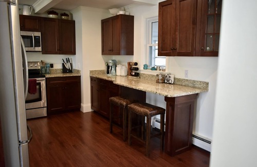 Meredith House | Meredith Bay: Pet-Friendly Apartment with Scenic Lake Views