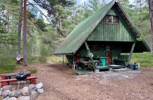 Elbiku House | Escape to Merejuula Puhkemaja: Pet-Friendly Retreat