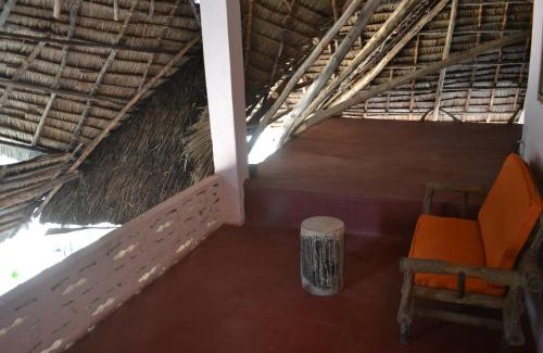 Mafia Island Cabin | Pet-Friendly Meremeta Lodge with Breakfast & Great Ratings