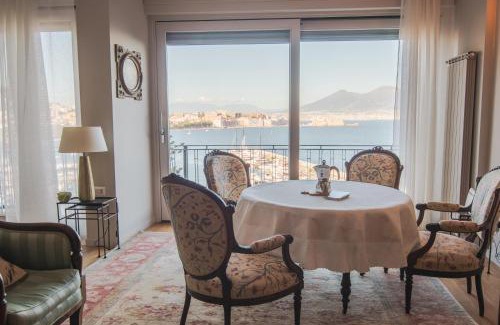 Mergellina House | Seaside Panoramic Apartment with Private Beach & Ocean View