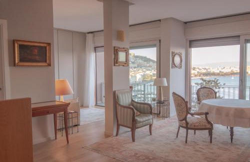 Mergellina House | Seaside Panoramic Apartment with Private Beach & Ocean View