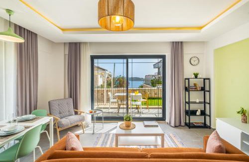 Kas Apartment | Oceanfront Meri Suite Apart Kaş - Guest Rated 9.8/10
