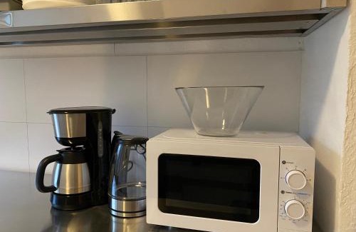 Bulmke-Hullen Apartment | Cozy Meribu E1 Apartment for Workers and Travelers