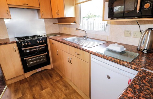 Limavady Cottage | Meric Stone Holiday Lets Caravan 2