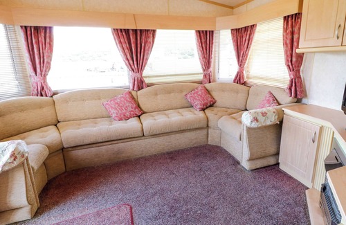 Limavady Cottage | Meric Stone Holiday Lets Caravan 2