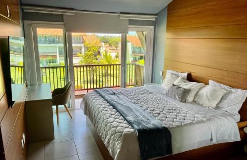 Praia dos Carneiros Apartment | Pet-Friendly Retreat at Meridional Carneiros with Pool Access
