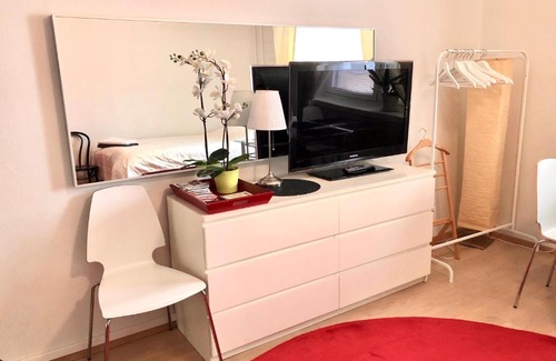 Punavuori Apartment | Inviting Merimiehenkatu 27 Scandinavian Home for Families