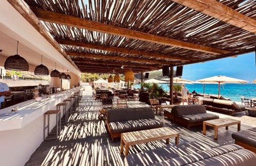 Budva Hotel | Experience Merit Starlit Hotel & Residences: 5-Star Paradise