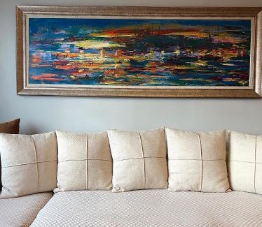 Bakırkoy Apartment | Prime Location with Pet-Friendly Amenities and Breakfast
