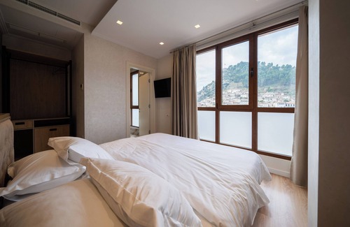 Berat Hotel | Highly Rated Merko Hotel with Spa & Family-Friendly Amenities