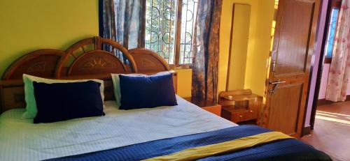 Baldeyan Apartment | Inviting Merlin Grove Suites in Simla with Family-Friendly Amenities