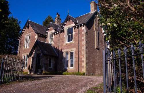 Crieff House | Experience Merlindale: Top-Rated 4-Star Hotel with Breakfast