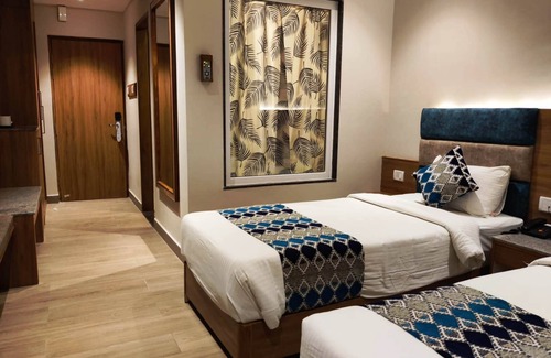 Kelambakkam Hotel | Relax at Mermaid Resort Kelambakkam with Pool and Spa