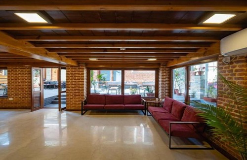 Sainbu Hotel | Cozy MeroStay 190 Homestay with Breakfast & Family Perks