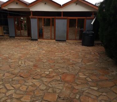 Kenya Bed & Breakfast | Explore Merricks Guest House: Family-Friendly & Eco-Conscious