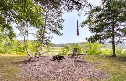 Crow Wing County House | Riverfront Merrifield Vacation Rental with Dock Access