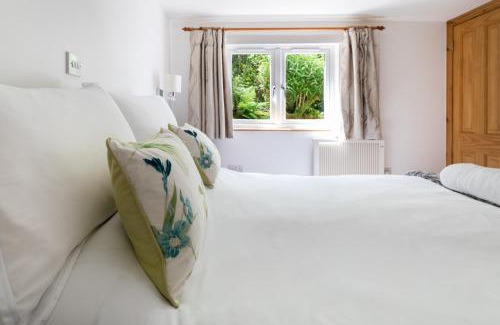 Constantine House | Discover Merrivale Barn: Guest Rated 9.9/10 Experience