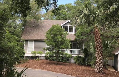 Bald Head Island House | Book Your Summer Getaway at MERRYTIME - Rated 10/10!