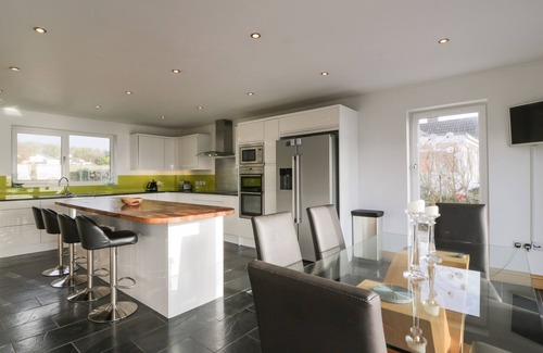 Rockcliffe Cottage | Cozy Merse End Cottage with Ocean View & Open Fire