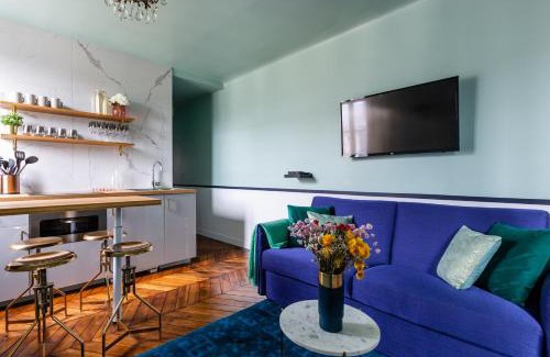Champs-Elysees Apartment | Elegant 2 Bedroom Retreat Near Louvre & Champs Elysees